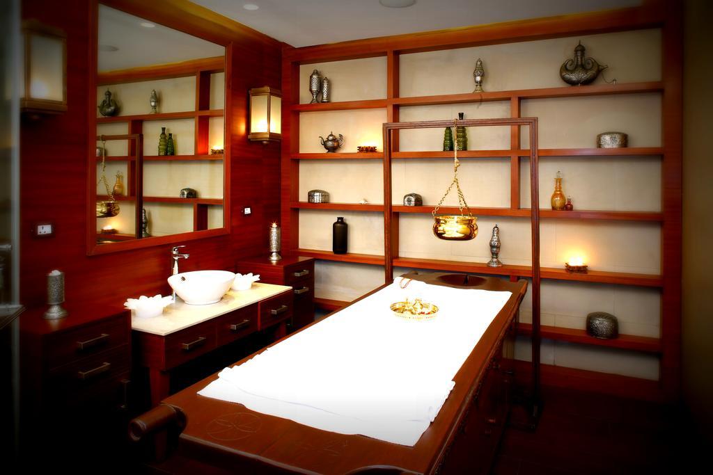 Jaypee Palace Hotel Agra  Bagian luar foto