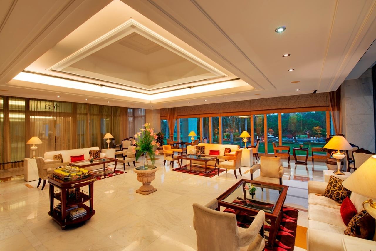 Jaypee Palace Hotel Agra  Bagian luar foto