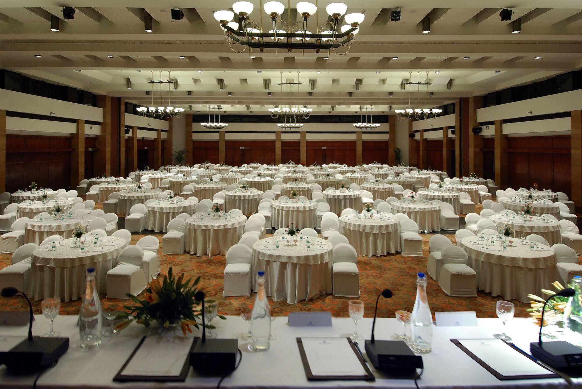 Jaypee Palace Hotel Agra  Bagian luar foto